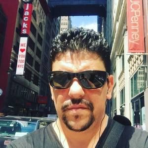 Meet your Posher, Korhan